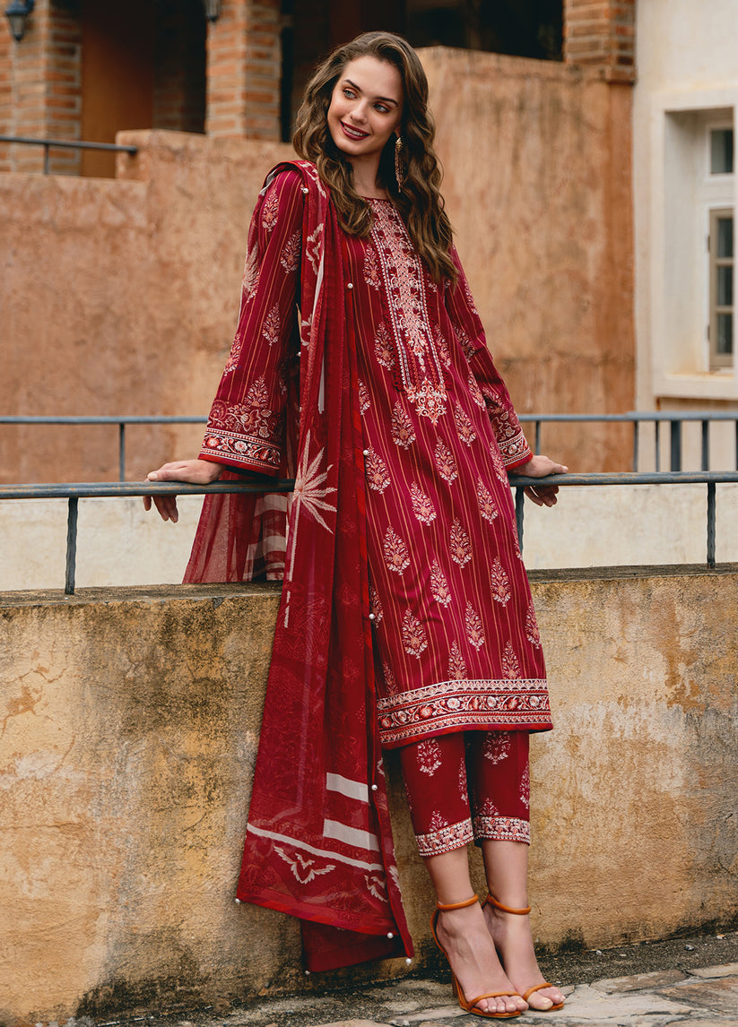 Gulaal | The Enchanted Garden | Vezelay - Pakistani Clothes for women, in United Kingdom and United States