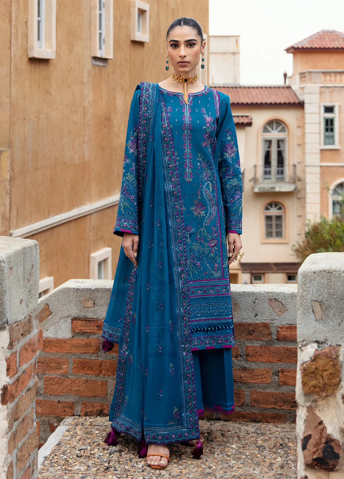 Gulaal | Luxury Lawn 24 | FELICIA (GL-LL-24V1-04) - Pakistani Clothes for women, in United Kingdom and United States