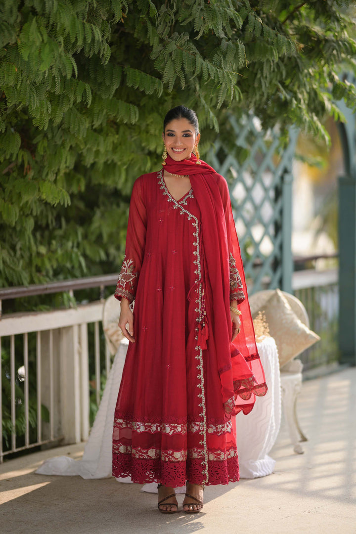 Hue Pret | Zard Collection | MEENA - Hoorain Designer Wear - Pakistani Designer Clothes for women, in United Kingdom, United states, CA and Australia