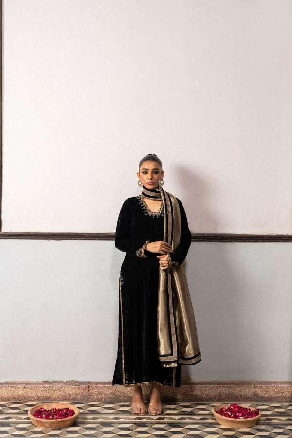 Hue Pret | Arth Festive Collection | AFIA - Hoorain Designer Wear - Pakistani Ladies Branded Stitched Clothes in United Kingdom, United states, CA and Australia