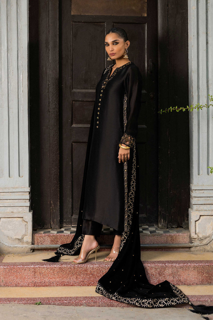 Hue Pret | Arth Festive Collection | MEERAS - Hoorain Designer Wear - Pakistani Ladies Branded Stitched Clothes in United Kingdom, United states, CA and Australia