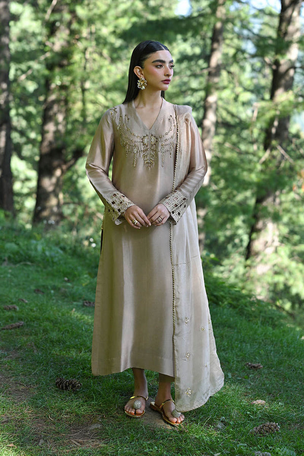 Hue Pret | Farasha Luxury Pret | AFRA