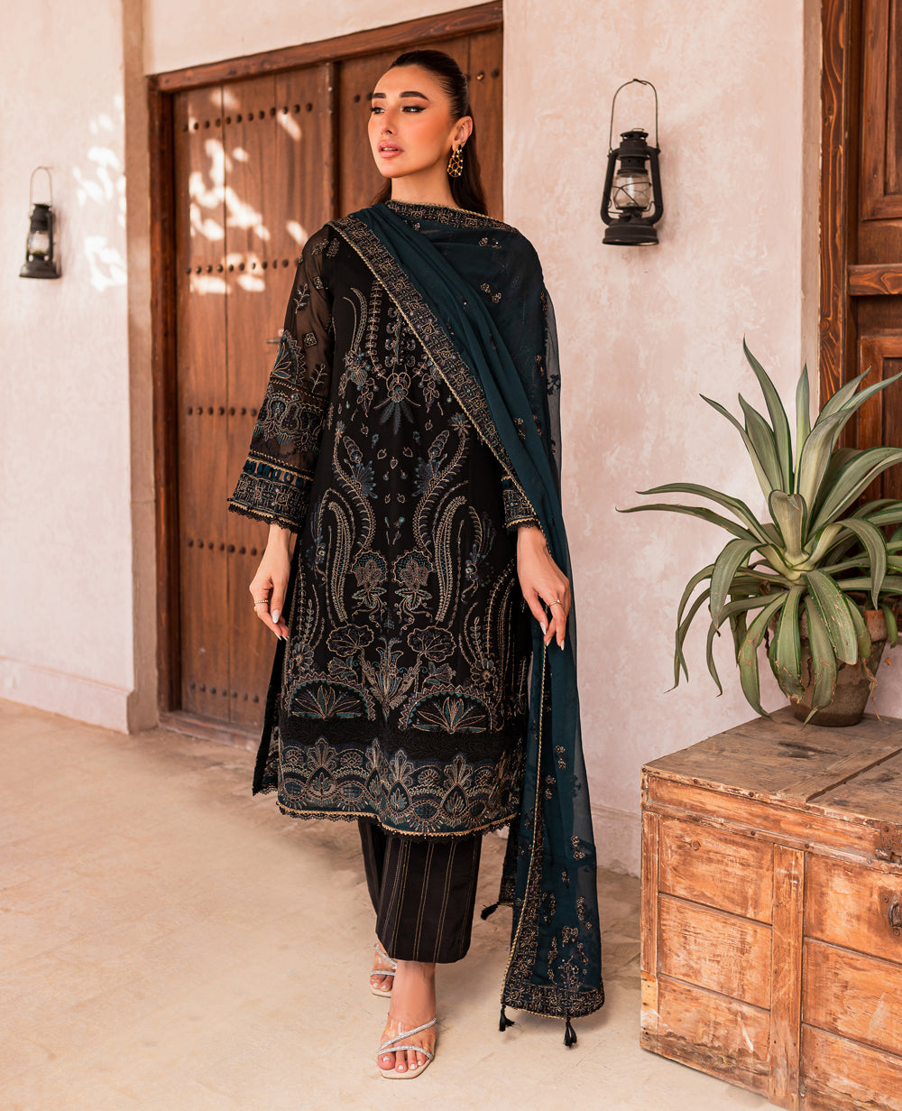 Xenia Formals | Raahi Luxury Formals | CIYA