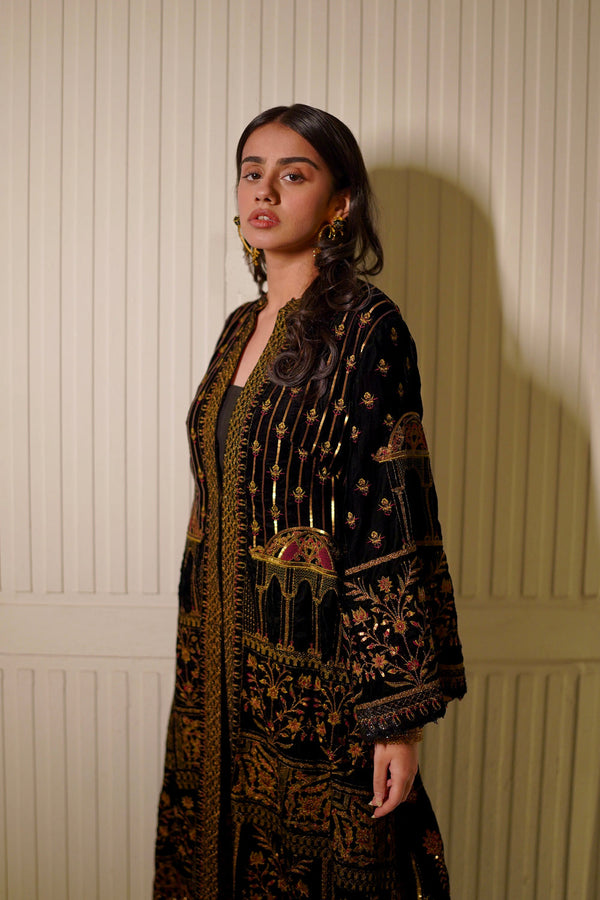 Laj | Velvets Formals | MIMAR