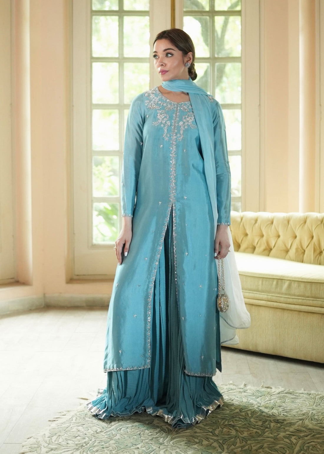 Mahum Asad | The Color Edit | AZURA