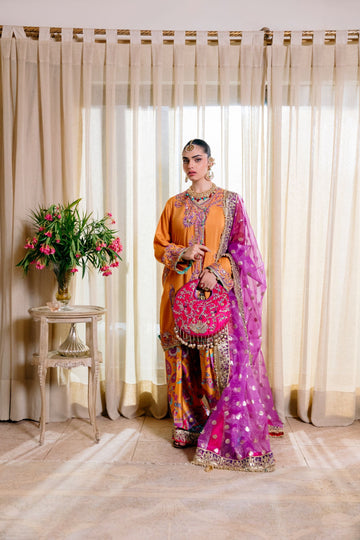 Nilofer Shahid | Whispers in the Moon Light | Sunburst