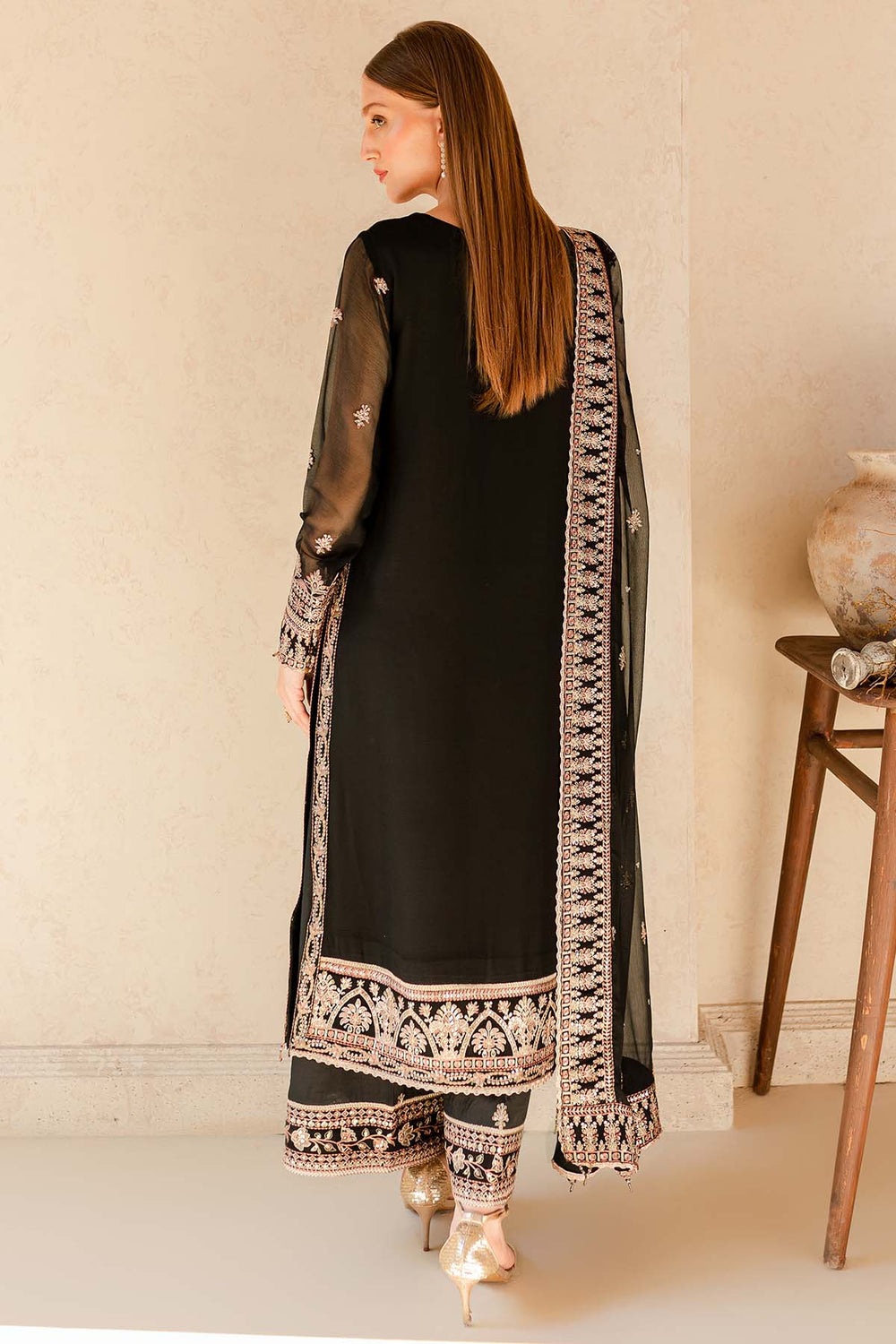 Farasha | Formals 26 | Charcoal Nova