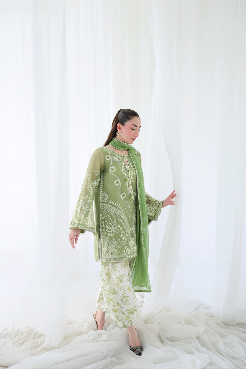 Saira Rizwan | Lael Silk Edit 26 | ISOLA-SRLC26-04