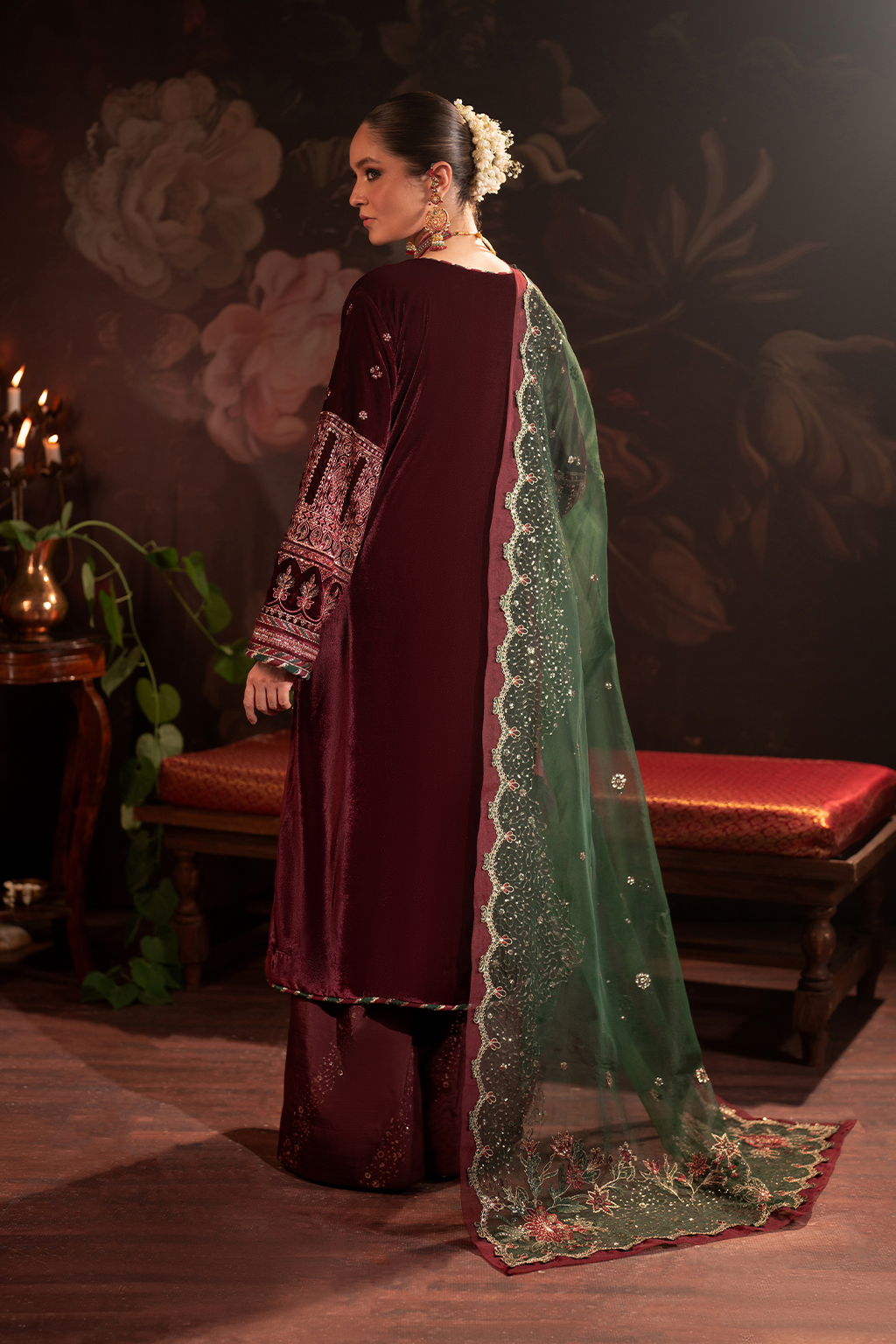 Iznik | Exclusive Velvet | IV-39