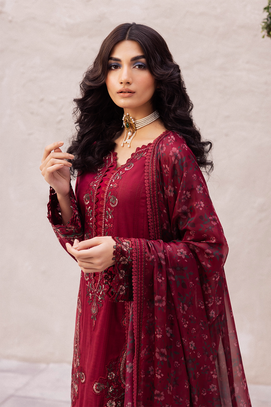 Iznik | Dahlia Embroidered Lawn | DL-01 - Pakistani Clothes for women, in United Kingdom and United States