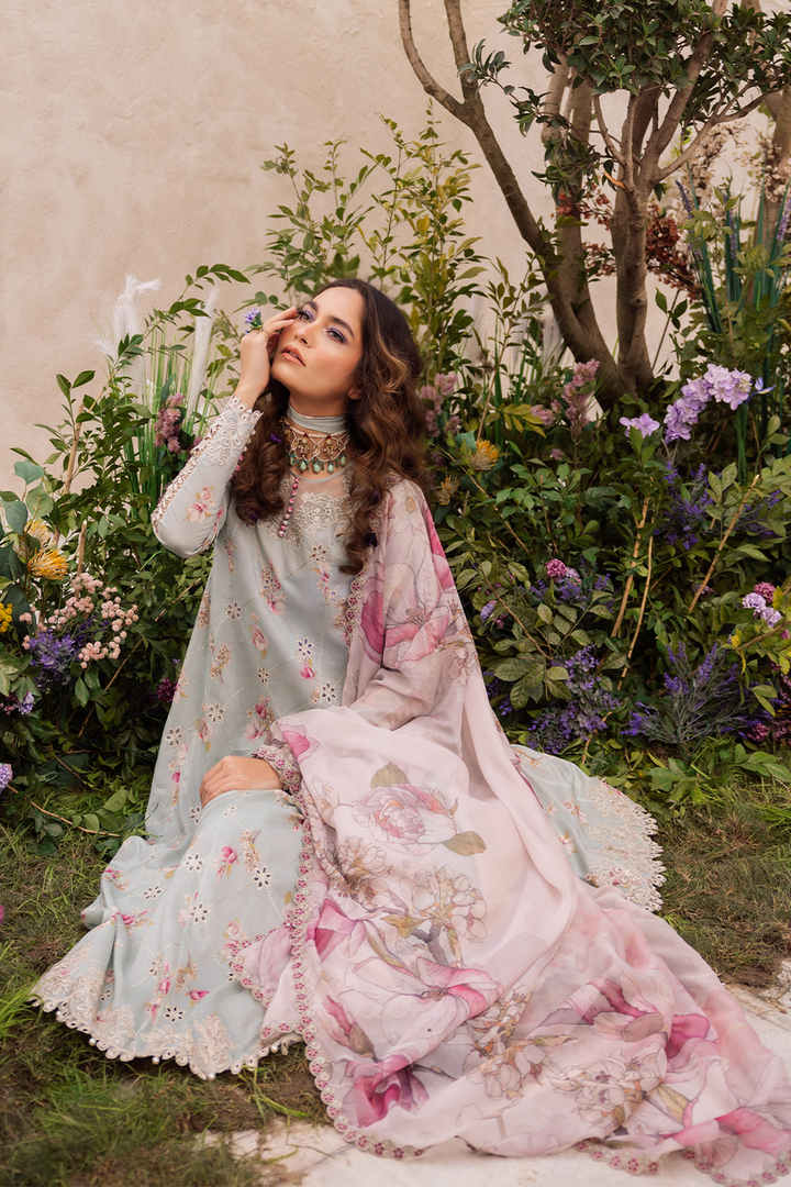 Iznik | Dahlia Embroidered Lawn | DL-10 - Hoorain Designer Wear - Pakistani Ladies Branded Stitched Clothes in United Kingdom, United states, CA and Australia