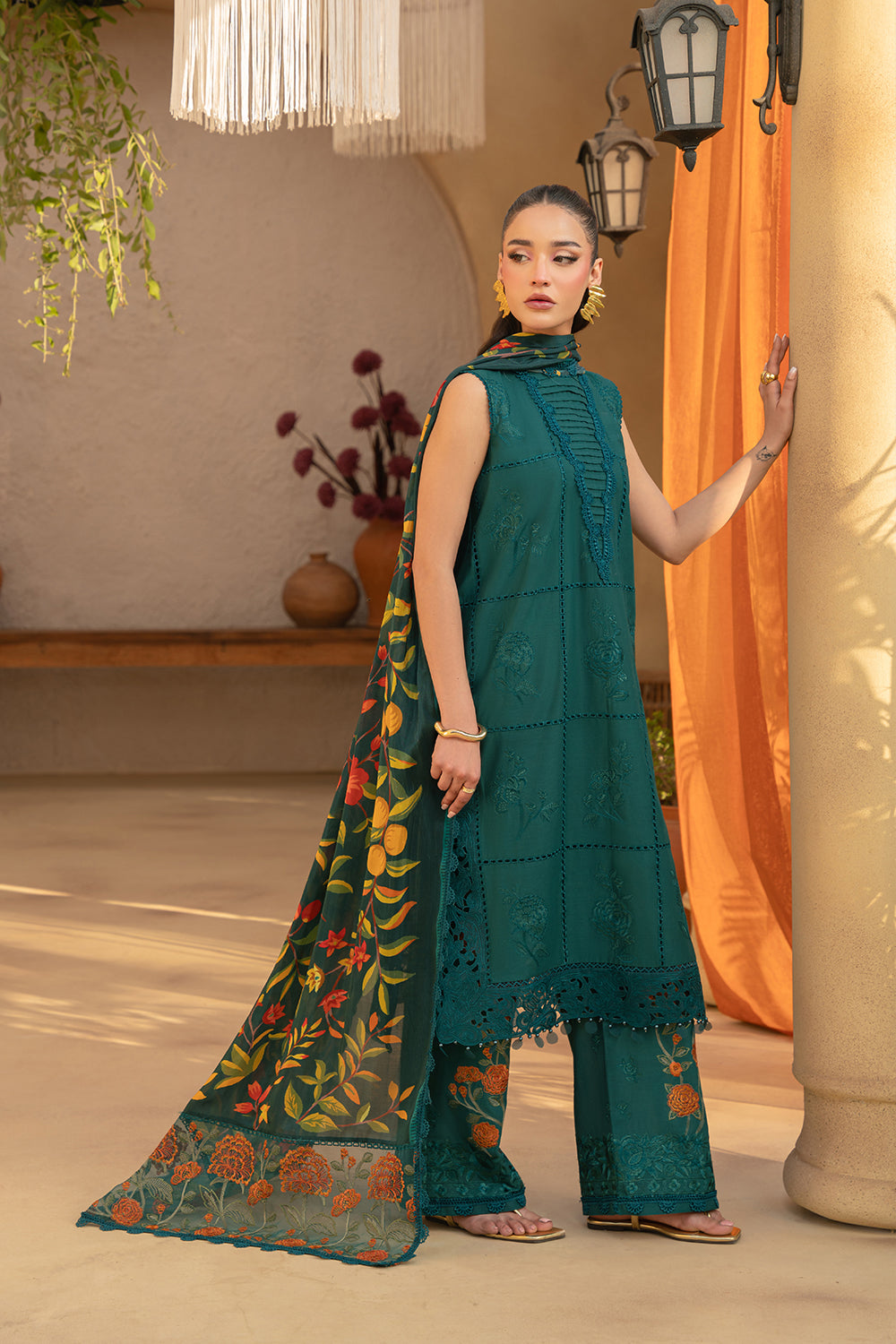 Saira Rizwan | Luxury Lawn 25 | LIRA-SRL25-10