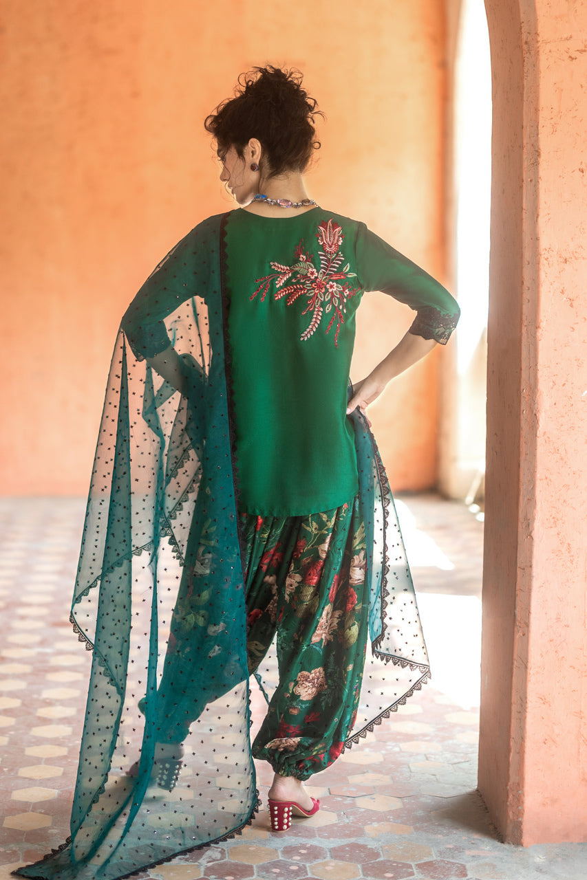 Zainab Chottani | Summer Edition 26 | Jade Mystique