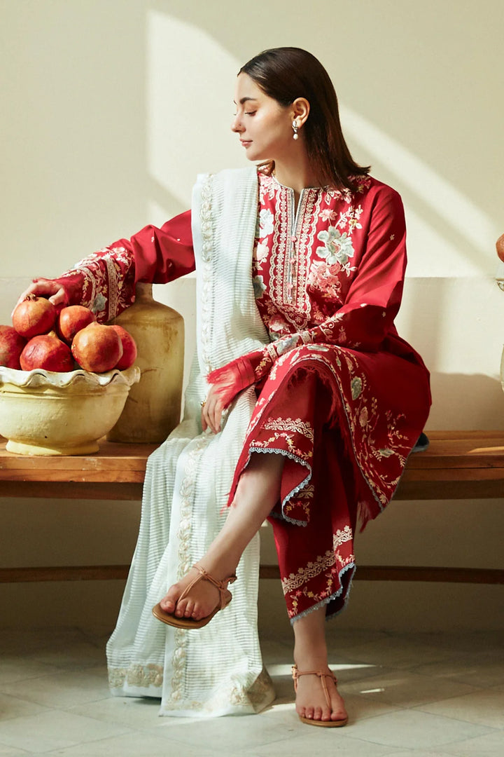 Zara Shahjahan | Coco Lawn 24 | JANAAN-7A - Hoorain Designer Wear - Pakistani Ladies Branded Stitched Clothes in United Kingdom, United states, CA and Australia