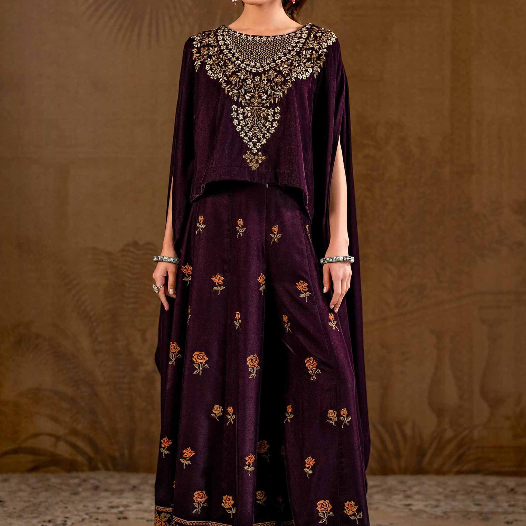 Nishat Linen | Luxury Winter 24 | KFW24-01