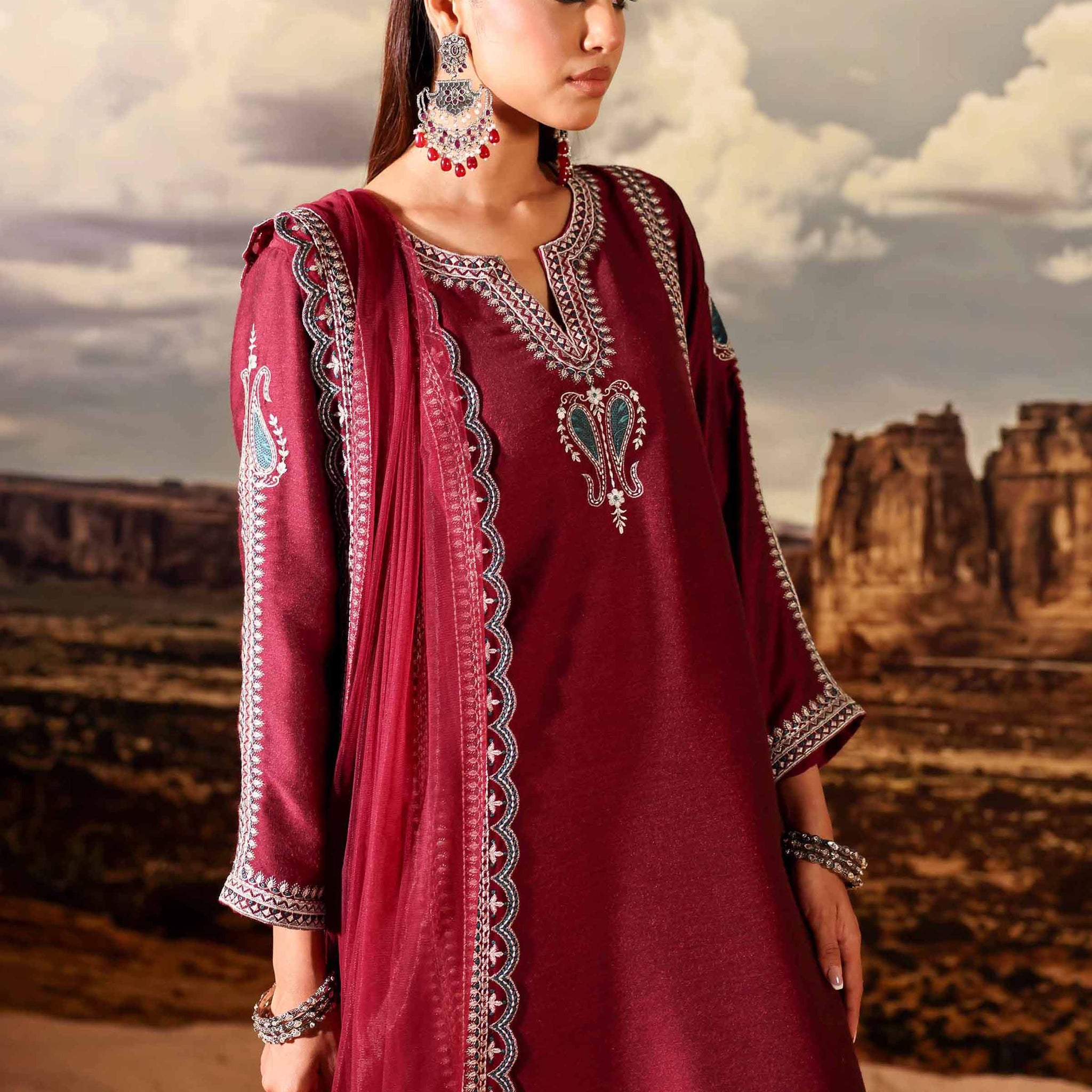 Nishat Linen | Luxury Winter 24 | KFW24-42