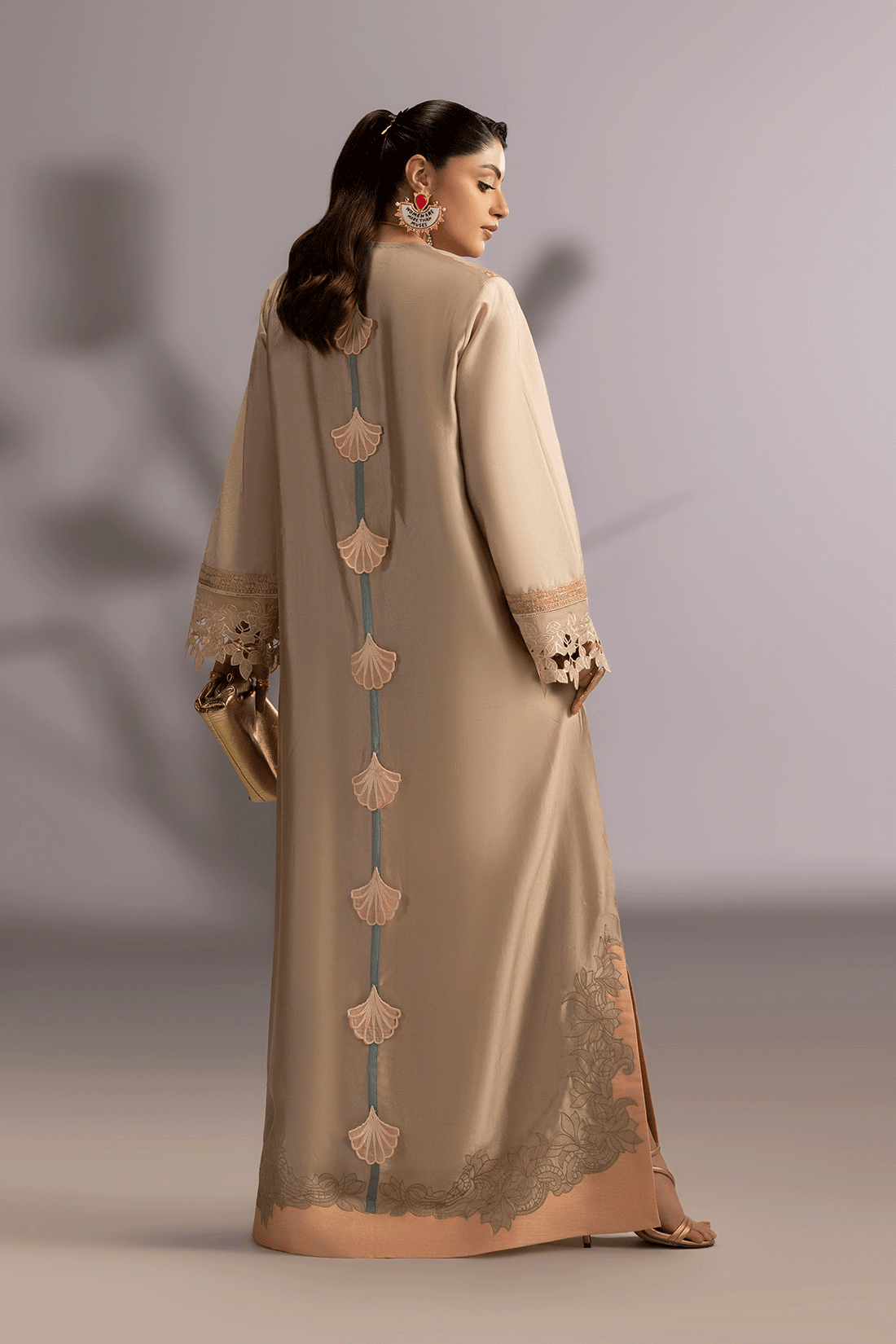 Erum Khan | Summer Whisper | Golden Crown