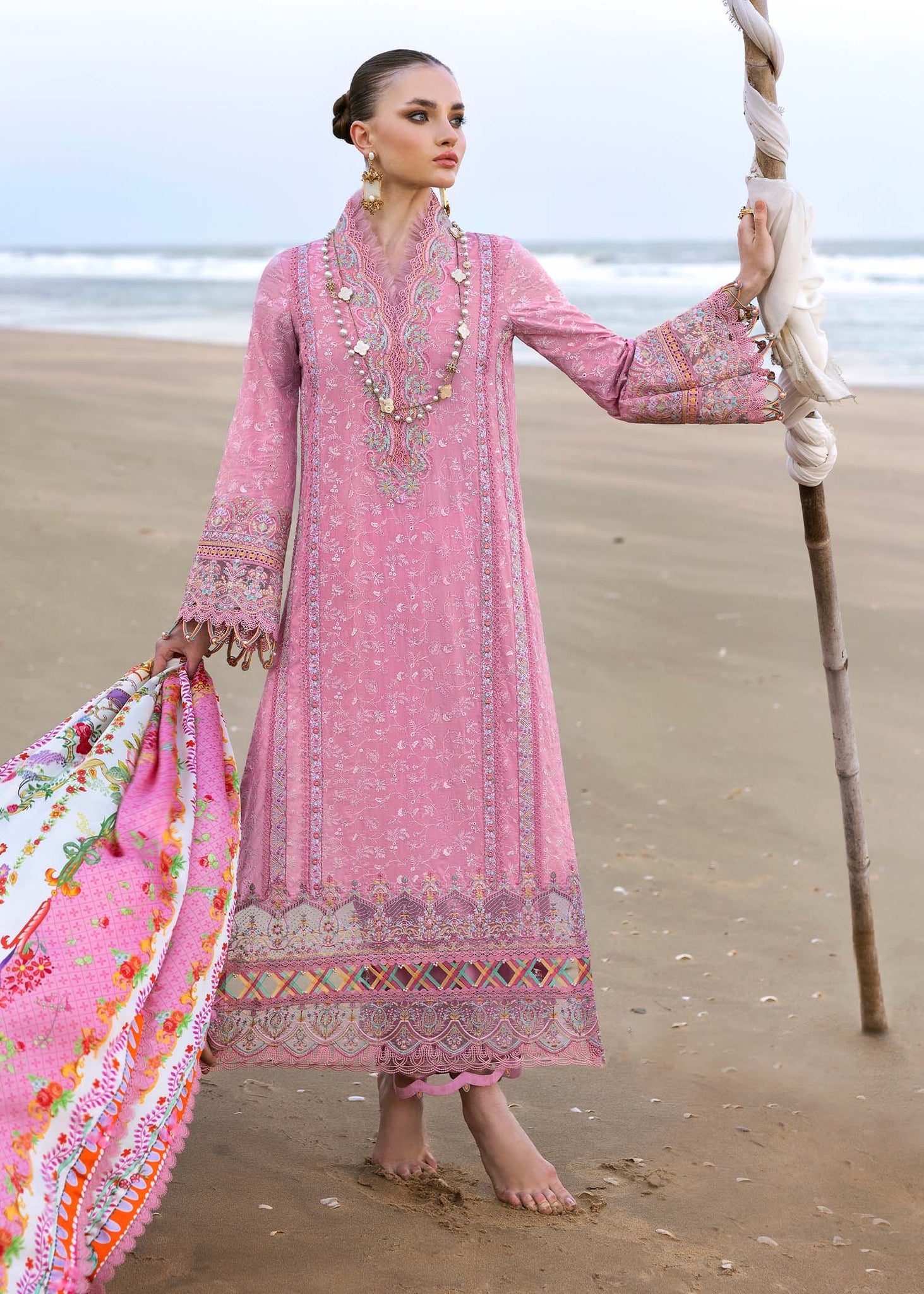 Kanwal Malik | Elysia Luxury Lawn 25 | Ariana