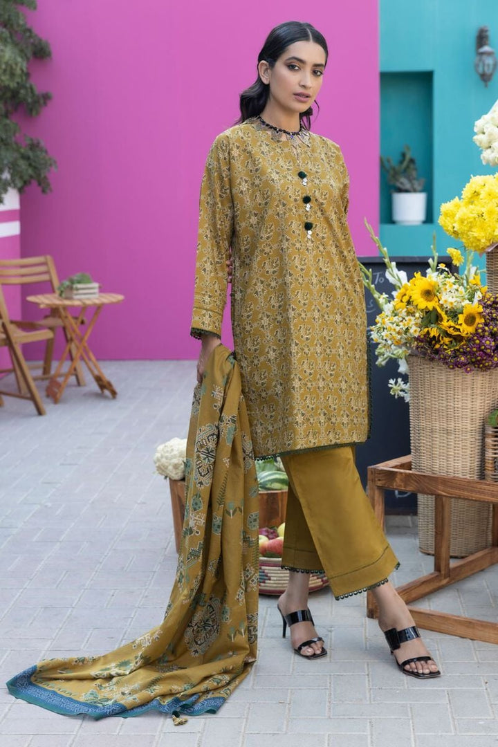 Khaadi | Essentials-Tailored'24 | P-19 - Hoorain Designer Wear - Pakistani Ladies Branded Stitched Clothes in United Kingdom, United states, CA and Australia