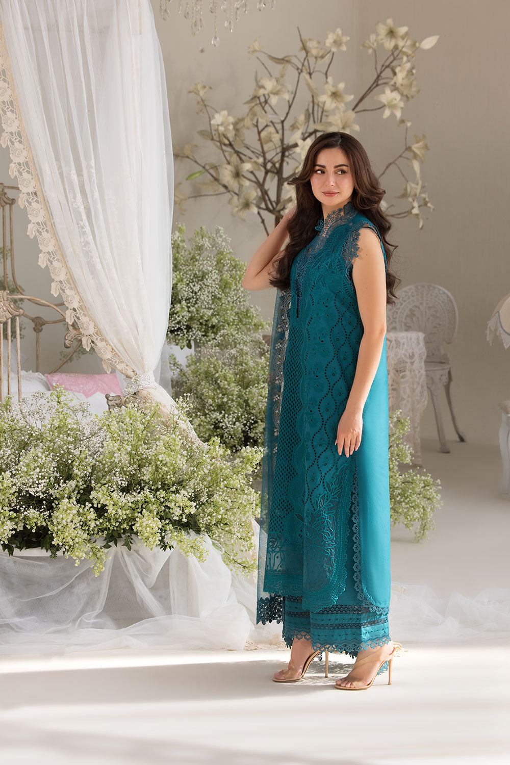 Sobia Nazir | Luxury Lawn 25 | 2A