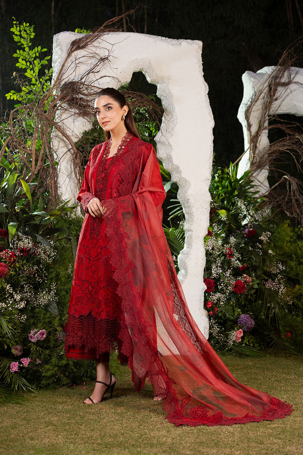 Sobia Nazir | Luxury Lawn 25 | 3A