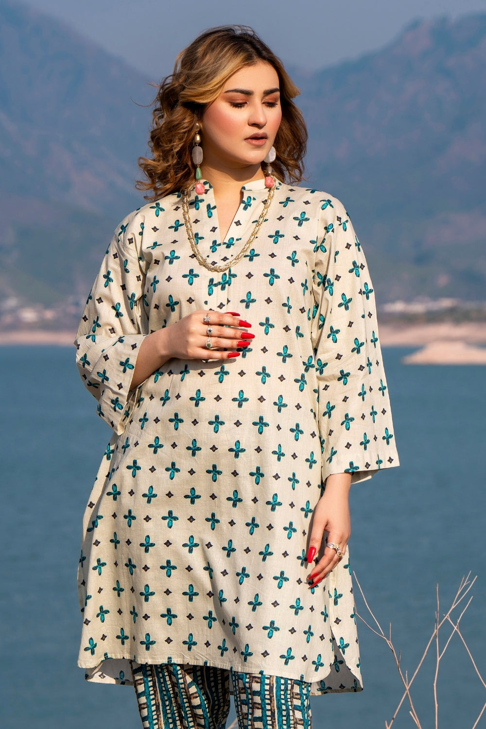 Ittehad | Embroidered Lawn | I-31 - Pakistani Clothes for women, in United Kingdom and United States