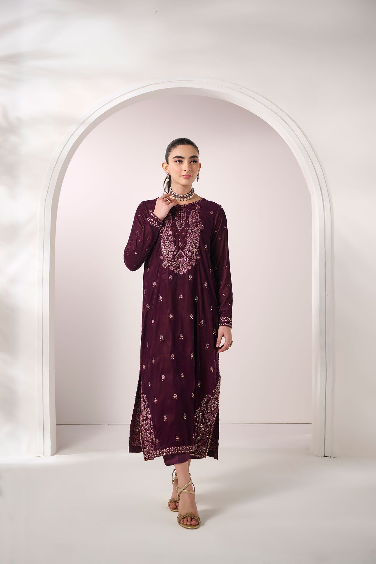 Dhanak | Velvet Edit | FW24DA-2621 PURPLE