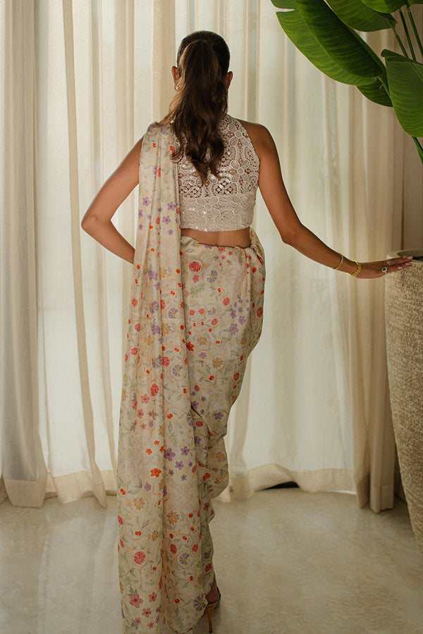 Mina Hassan | Signature Prints | Wrapped Goddess Stitched Saree