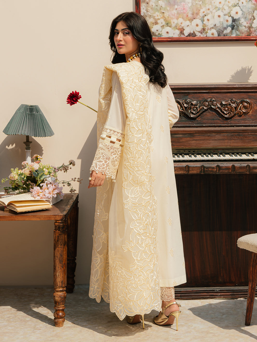 Mahnur | Allenura Luxury Lawn 24 | LUMINARY - Pakistani Clothes for women, in United Kingdom and United States