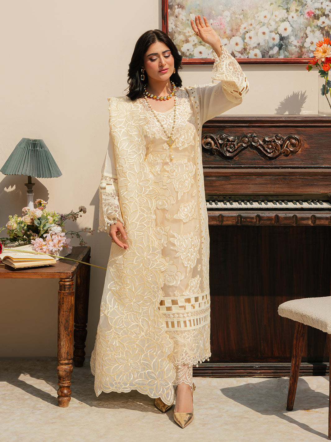 Mahnur | Allenura Luxury Lawn 24 | LUMINARY - Pakistani Clothes for women, in United Kingdom and United States