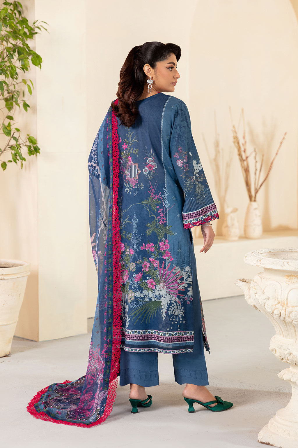 Ramsha | Mashaal Luxury Lawn | L-1305