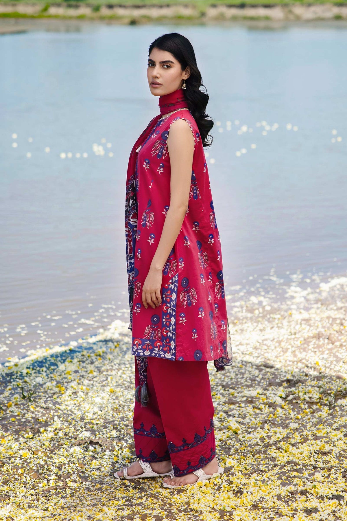 Maria b | M Basics Lawn | 412-B - Pakistani Clothes for women, in United Kingdom and United States