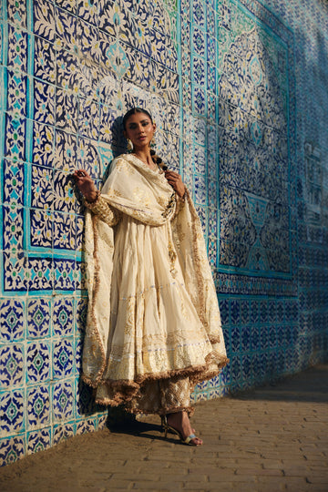 The Pink Tree Company | Polki Formals | Jugni