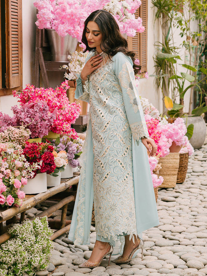 Mahnur | Mahrukh Eid Edit 24 | MILANO - Hoorain Designer Wear - Pakistani Ladies Branded Stitched Clothes in United Kingdom, United states, CA and Australia