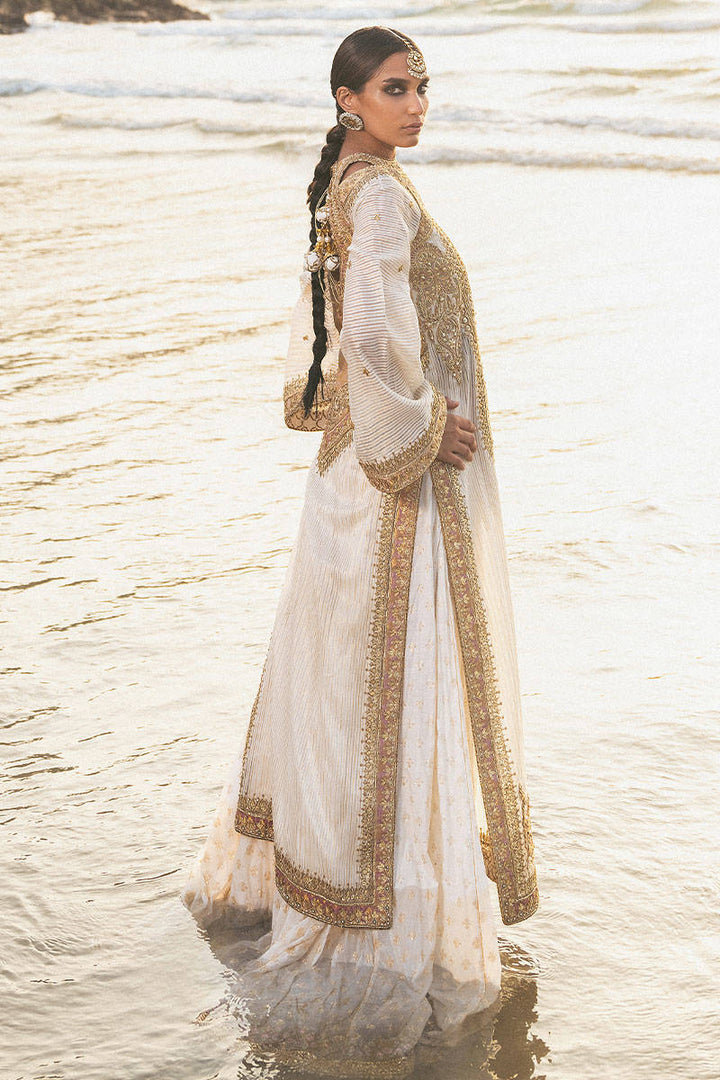 MNR | Gehraiyaan Shaadi Collection | Farida - Hoorain Designer Wear - Pakistani Ladies Branded Stitched Clothes in United Kingdom, United states, CA and Australia