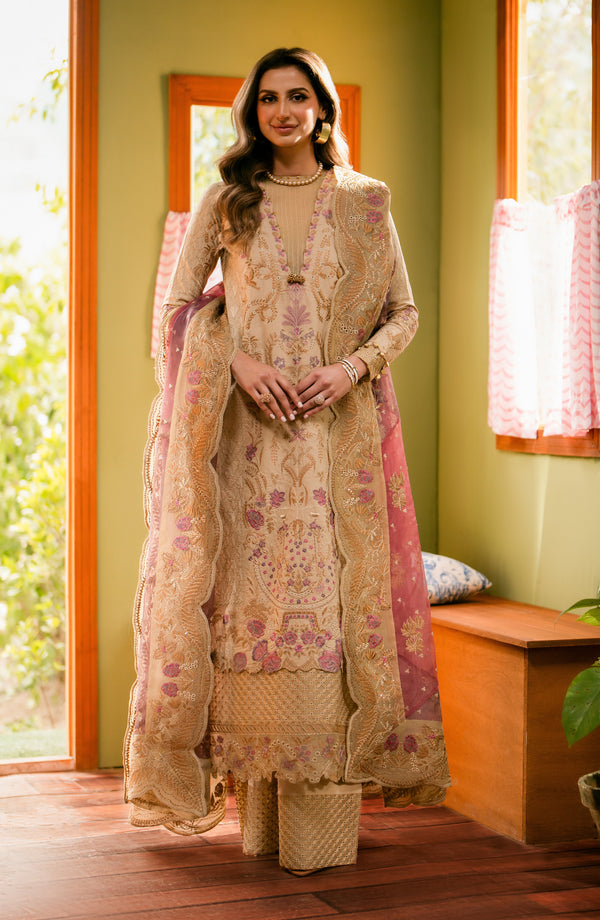Maryum N Maria | Luxury Lawn 24 |   Kissa - Hoorain Designer Wear - Pakistani Ladies Branded Stitched Clothes in United Kingdom, United states, CA and Australia