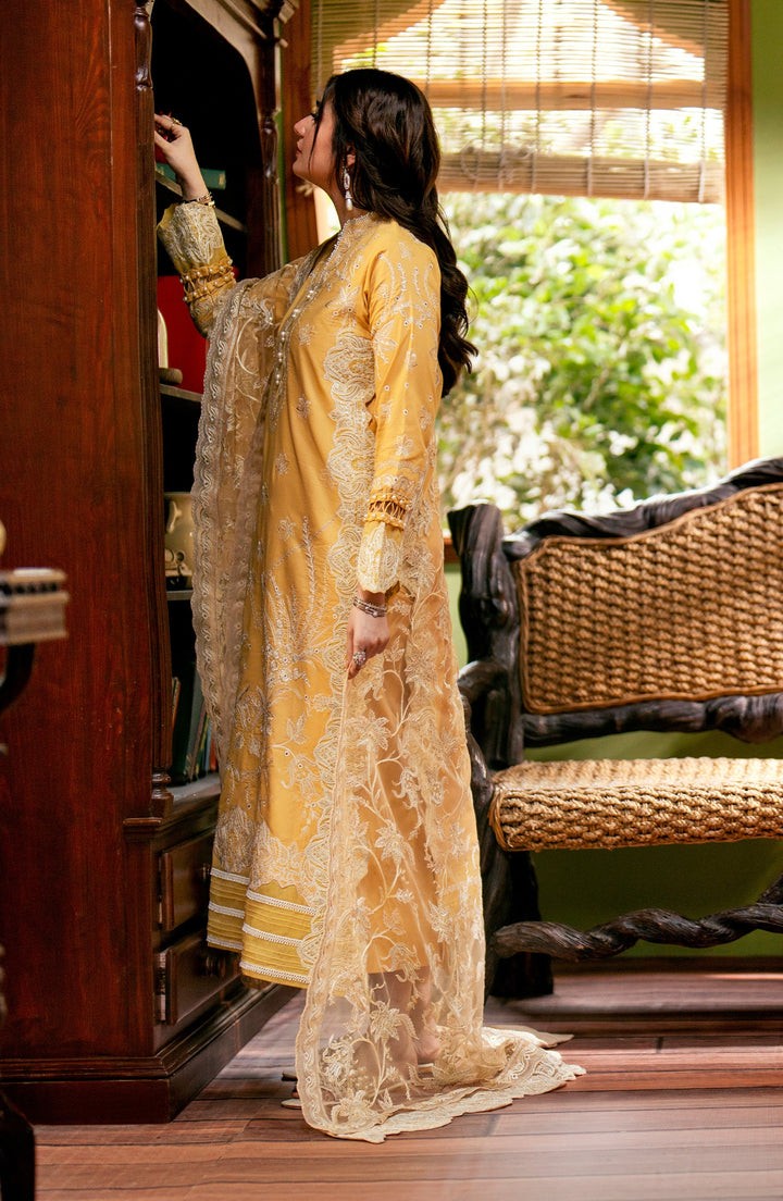 Maryum N Maria | Luxury Lawn 24 | Lamya - Hoorain Designer Wear - Pakistani Ladies Branded Stitched Clothes in United Kingdom, United states, CA and Australia