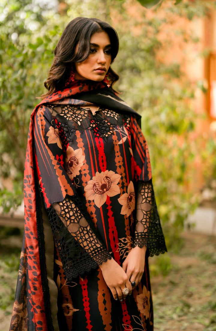 Maryum N Maria | Luxury Lawn 24 | Chione - Hoorain Designer Wear - Pakistani Ladies Branded Stitched Clothes in United Kingdom, United states, CA and Australia