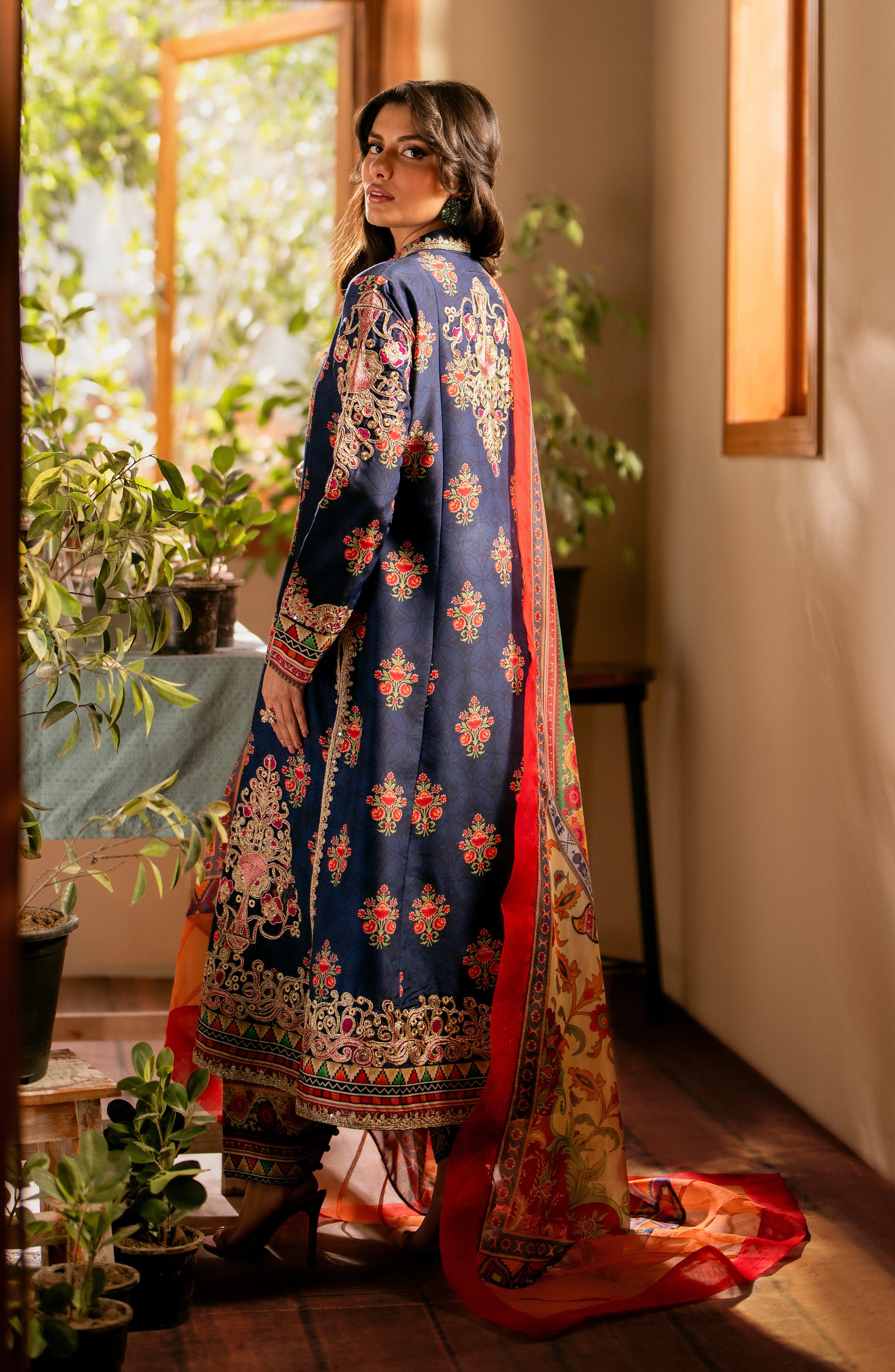 Maryum N Maria | Luxury Lawn 24 | Mariam - Pakistani Clothes for women, in United Kingdom and United States