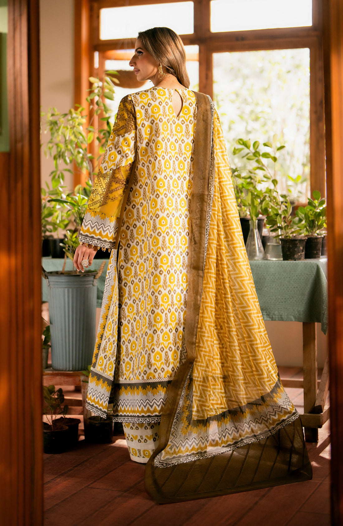 Maryum N Maria | Luxury Lawn 24 | Layla - Pakistani Clothes for women, in United Kingdom and United States