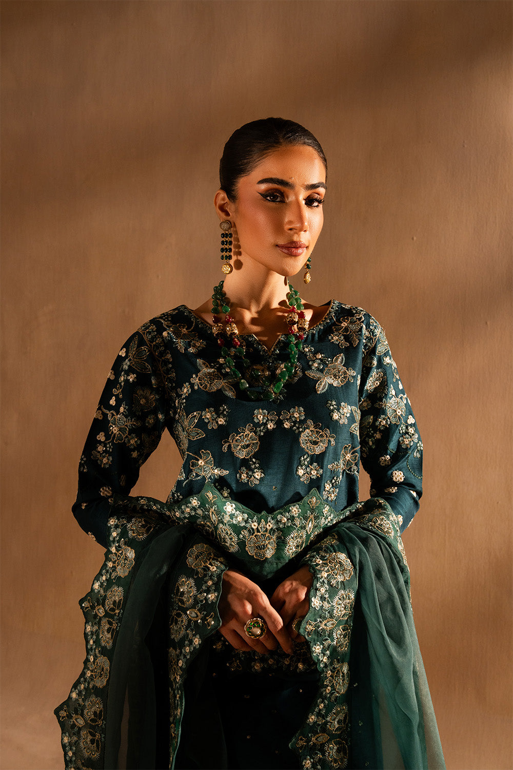 新品AM1925 Mary embroidery dress オフィシャルオンラインストア