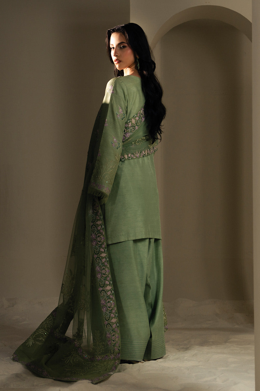 Maryum N Maria | Lyla Pret | IZEEL - MS50372