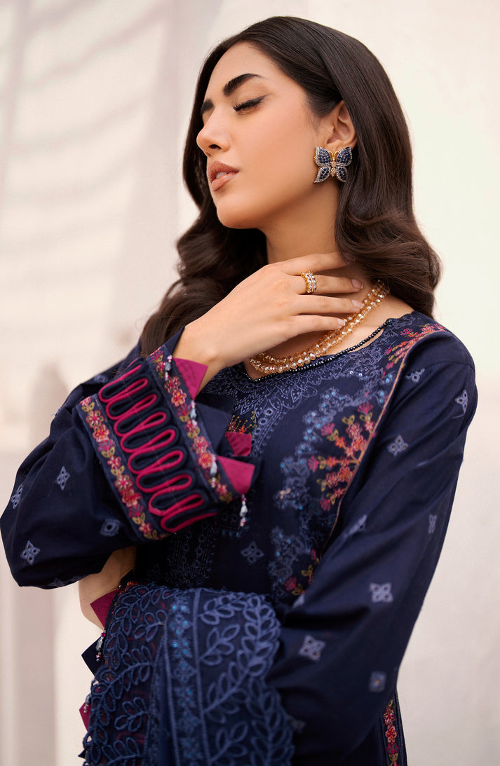 Emaan Adeel | Melisa Luxury Formals | ANNE - Hoorain Designer Wear - Pakistani Ladies Branded Stitched Clothes in United Kingdom, United states, CA and Australia