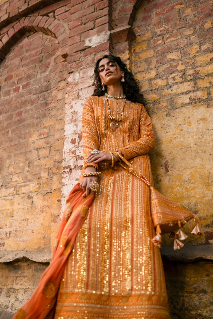 Erum Khan | Mannat Formals | Shamma - Hoorain Designer Wear - Pakistani Ladies Branded Stitched Clothes in United Kingdom, United states, CA and Australia