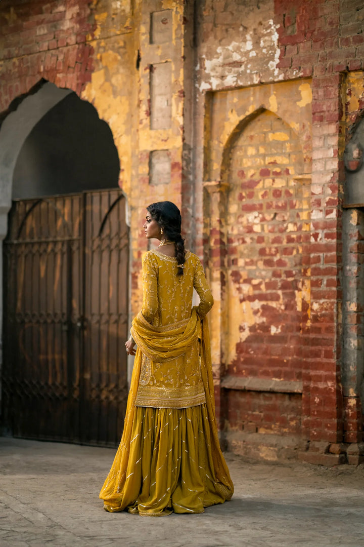 Erum Khan | Mannat Formals | Aatish - Pakistani Clothes for women, in United Kingdom and United States