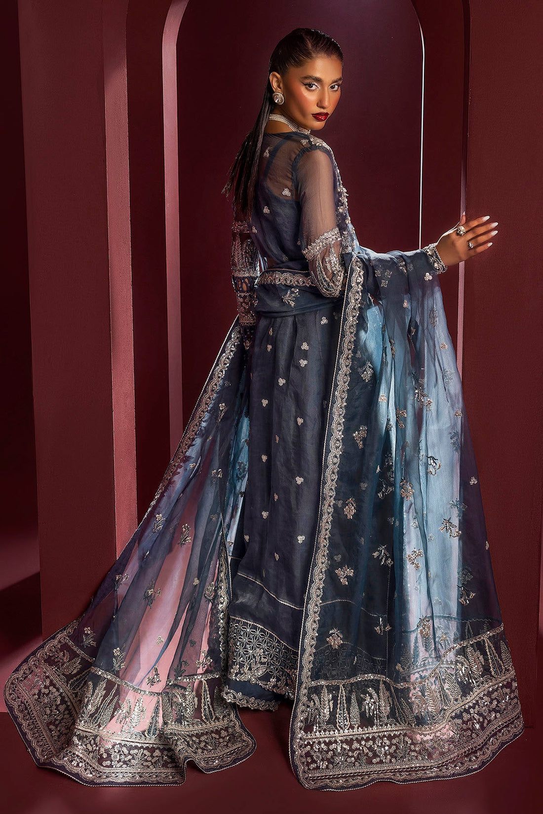 Motifz | Luxury Wedding Formals | 4931-YASNA