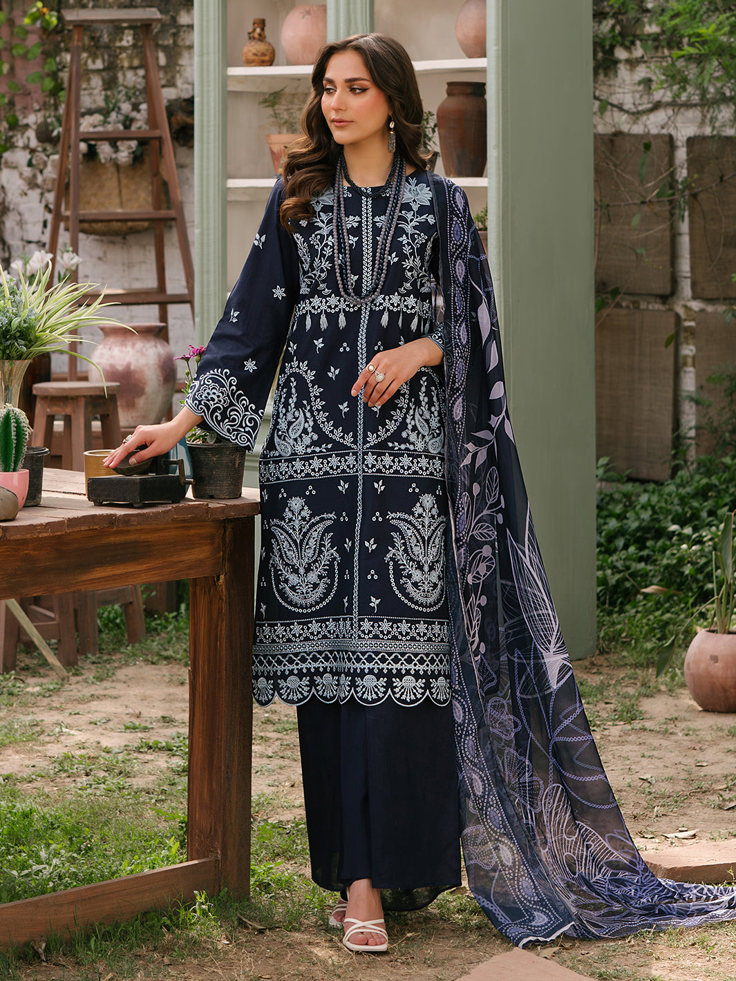 Mahnur | Masakali Luxury Lawn 24 | MK 03 - B - Pakistani Clothes for women, in United Kingdom and United States