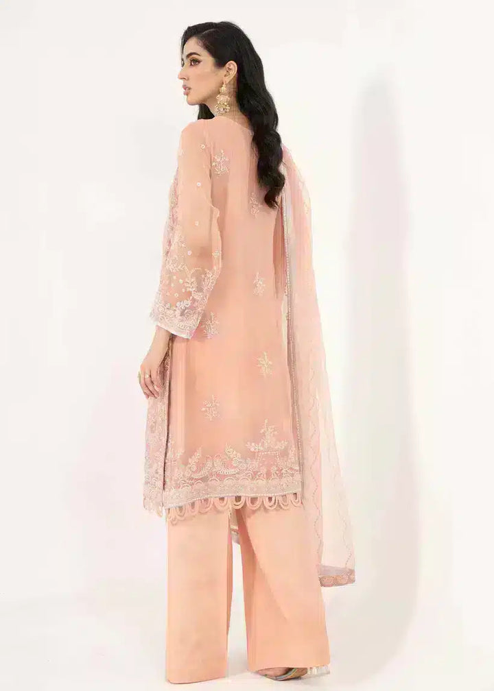 Mahum Asad | Lamhay Wedding Formals 23 | Noor - Hoorain Designer Wear - Pakistani Ladies Branded Stitched Clothes in United Kingdom, United states, CA and Australia