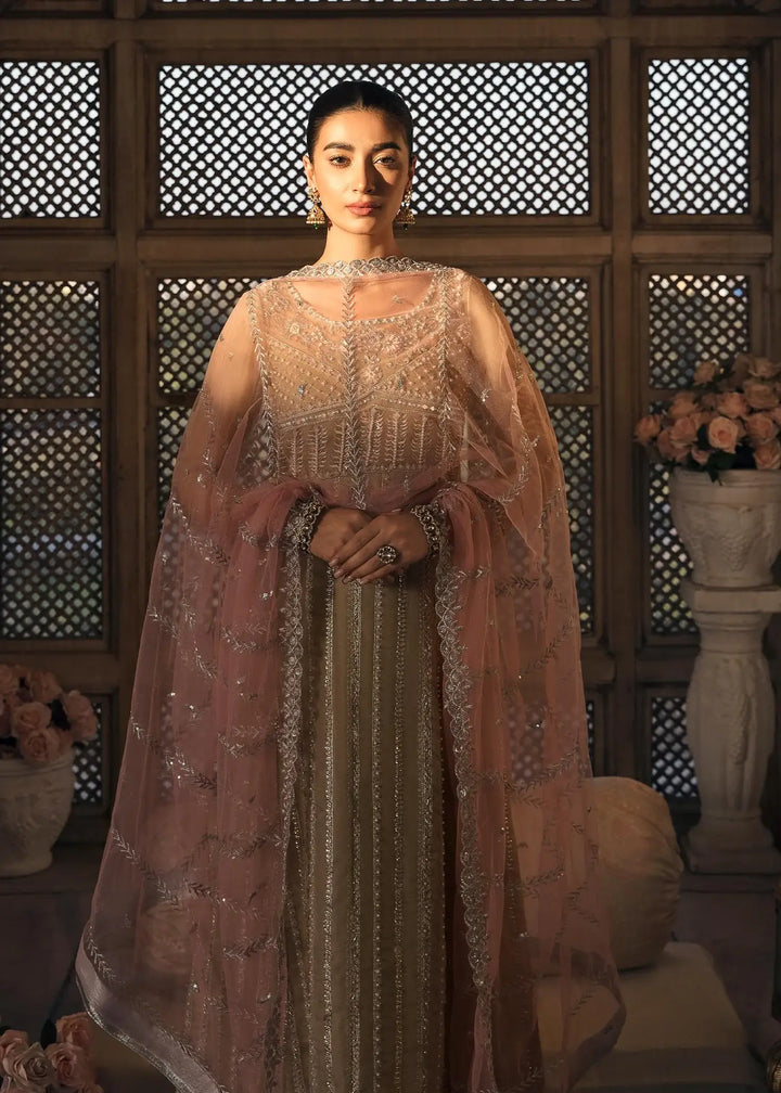 Mahum Asad | Gul Posh Luxury Formals ’23 | Mahgul - Hoorain Designer Wear - Pakistani Ladies Branded Stitched Clothes in United Kingdom, United states, CA and Australia
