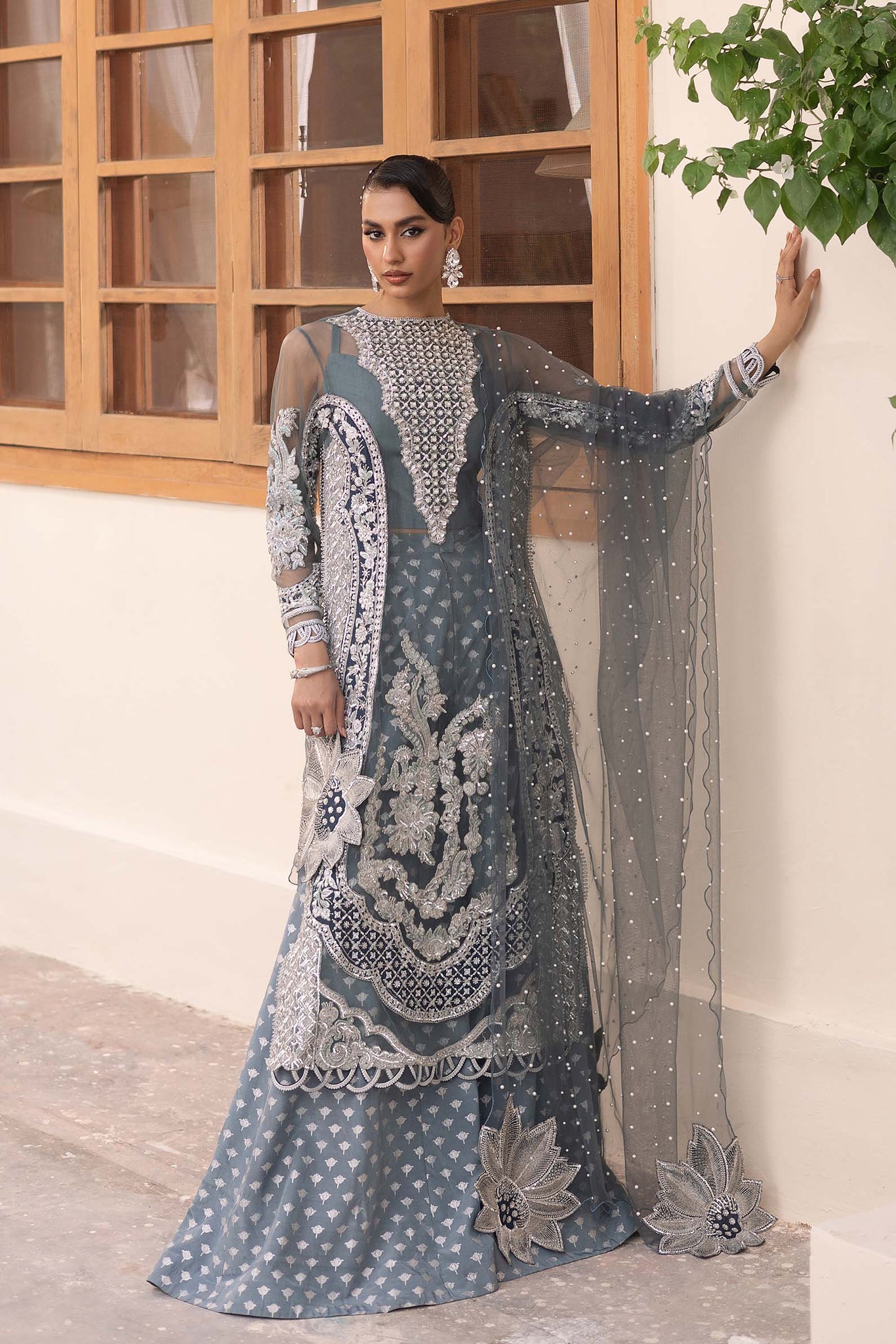 Maryam Hussain | Marwa Luxury Formals 24 | Zari